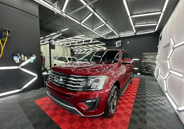 Ford Expedition cena 209000 przebieg: 43000, rok produkcji 2019 z Słupsk małe 781